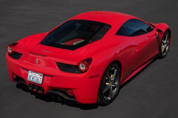 9k-Mile 2012 Ferrari 458 Italia