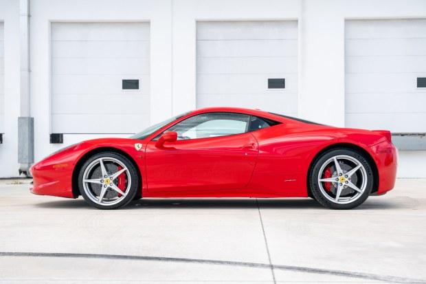 8k-Mile 2014 Ferrari 458 Italia