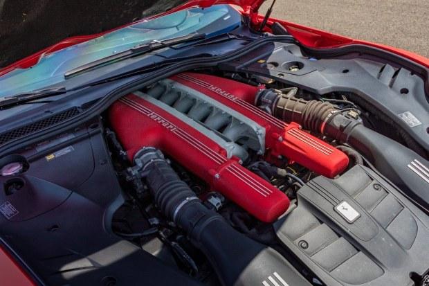 2014_ferrari_f12berlinetta_2014_ferrari_f12berlinetta_838e9c25-be49-4932-aa3a-e55fde26e72e-u7fies-22489-22490-scaled-1-copy-2026-09-14-vb7-90831-1 15k-Mile 2014 Ferrari F12berlinetta