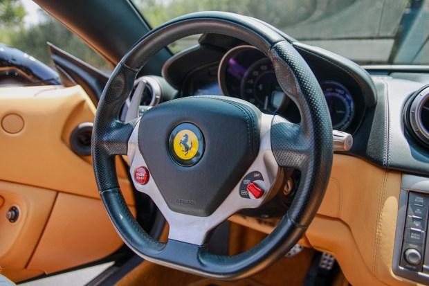 7b8a5141-copy-2026-08-25-irb-89454-1 20k-Mile 2011 Ferrari California