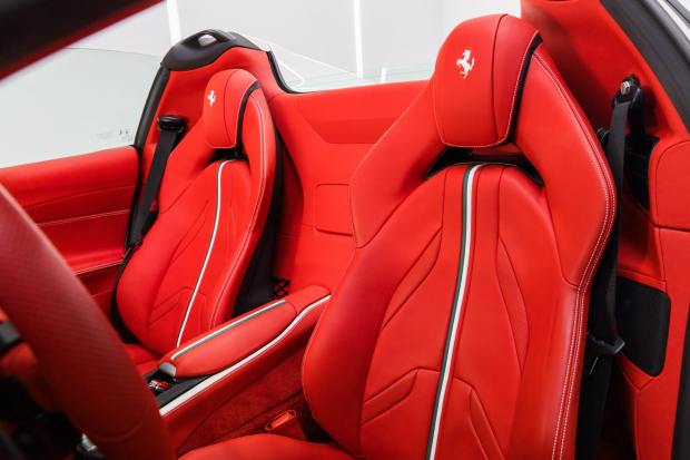 aaa9454-scaled-71982-1 2,200-Mile 2022 Ferrari 812 GTS