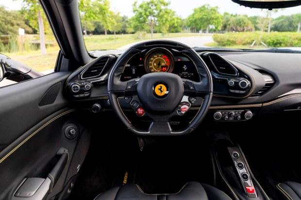 dsc02225-scaled-copy-2026-08-28-cx5-57369-1 8k-Mile 2016 Ferrari 488 GTB