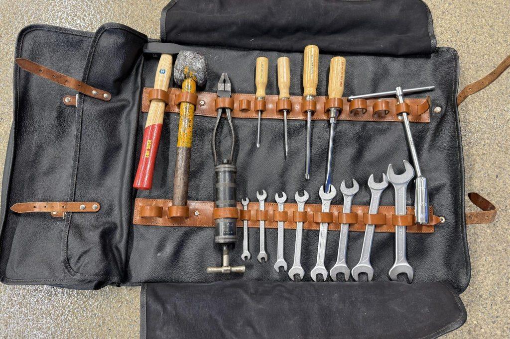 Ferrari 275 GTB/4 Tools img_2678-scaled-67020-77155-1