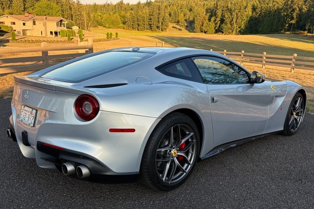 img_3192-scaled-copy-2026-09-16-m4i-81544-1 606-Mile 2014 Ferrari F12berlinetta