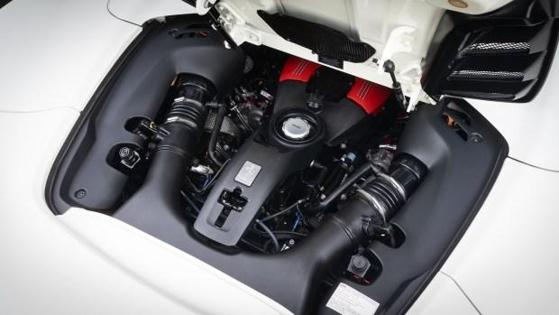 5k-Mile 2018 Ferrari 488 Spider