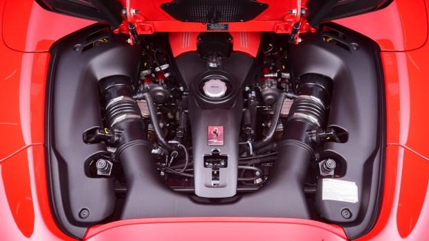 web_50866_2016_ferrari_488-192-03153-1 5,500-Mile 2016 Ferrari 488 Spider