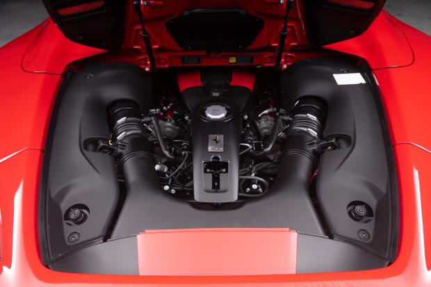 4,900-Mile 2021 Ferrari F8 Spider