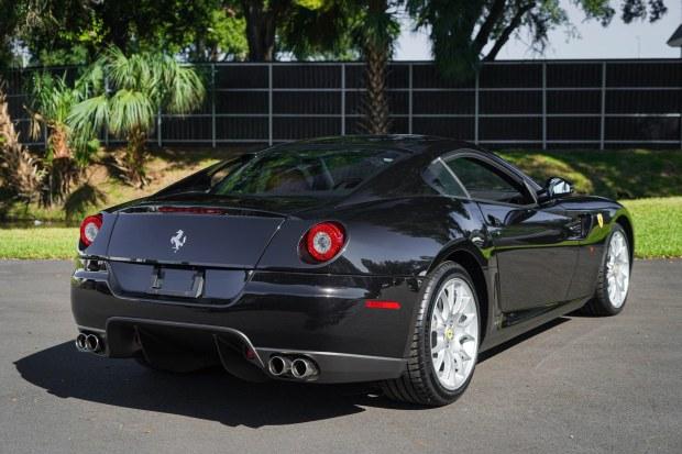 5k-Mile 2007 Ferrari 599 GTB Fiorano