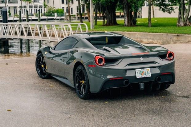 4k-Mile 2017 Ferrari 488 Spider