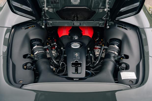 4k-Mile 2017 Ferrari 488 Spider