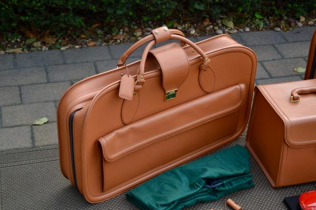dsc_0240-scaled-36206 No Reserve: Three-Piece Luggage Collection for Ferrari 456 by Schedoni