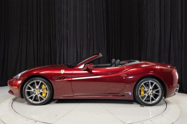 img_6665-copy-2026-08-31-2f3-50046 23k-Mile 2012 Ferrari California