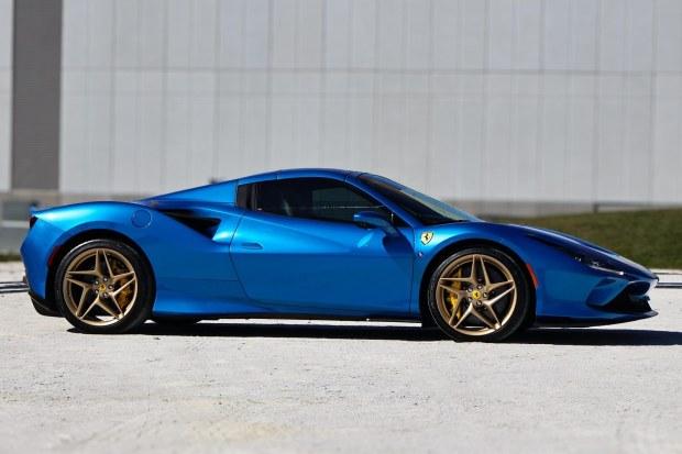 5k-Kilometer 2021 Ferrari F8 Spider