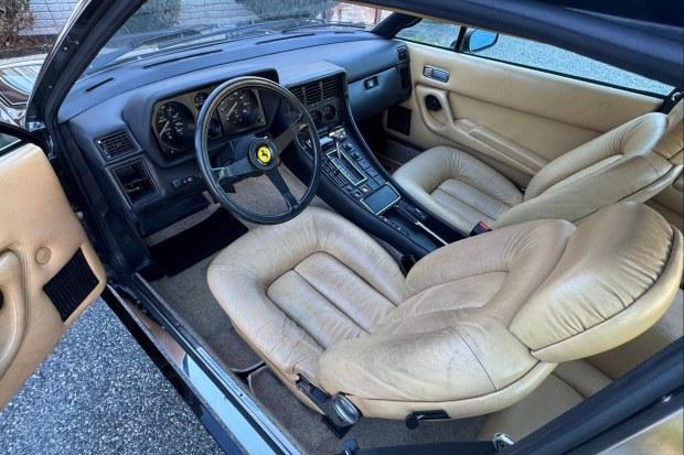 1983 Ferrari 400i