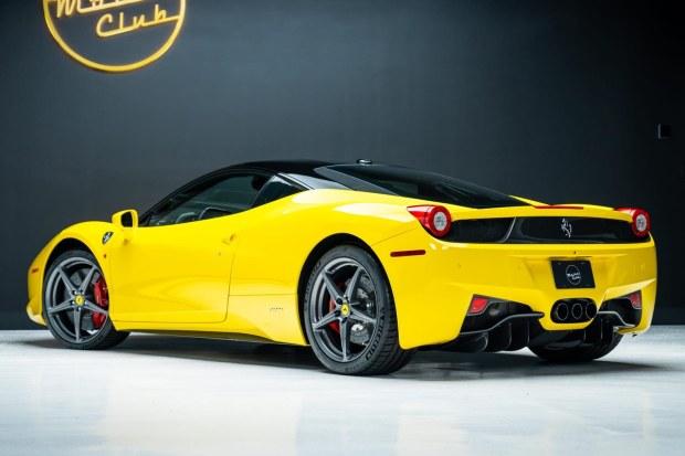 2,400-Mile 2012 Ferrari 458 Italia